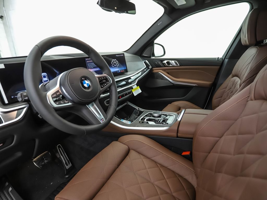 New 2026 White Metallic BMW xDrive40i image 10