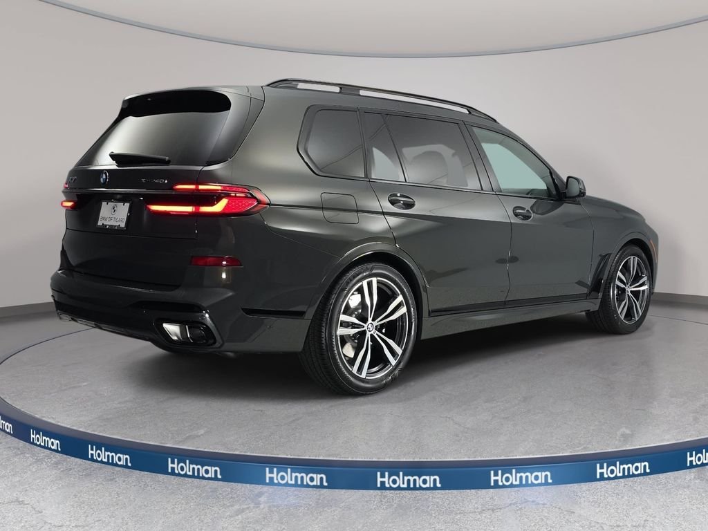 New 2027 Dravit Grey Metallic BMW xDrive40i image 5