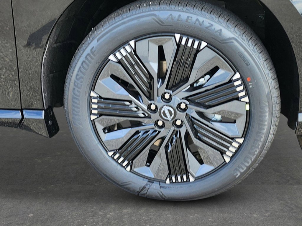 New 2026 Super Black Nissan Platinum image 9