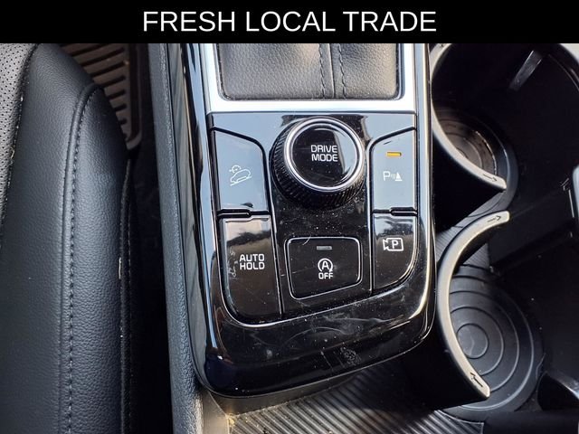 Used 2025 White Kia EX image 21
