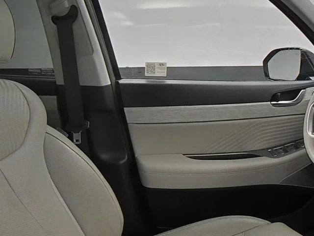 Used 2024 White Hyundai Calligraphy image 34