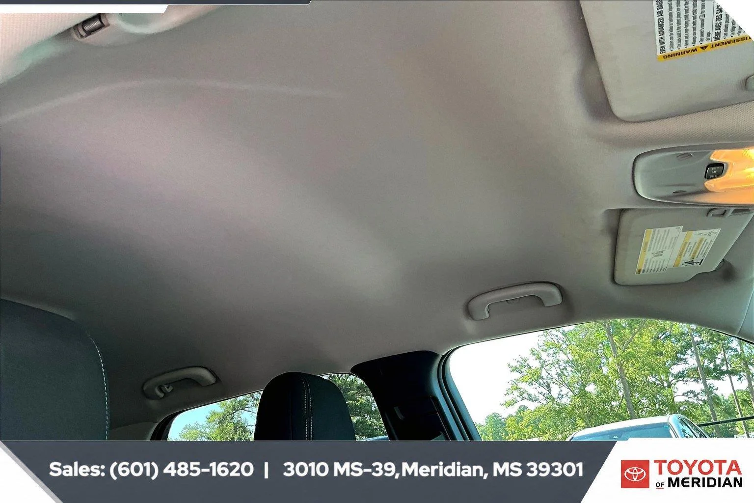 Used 2025 Mosaic Black Metallic Chevrolet LT image 16
