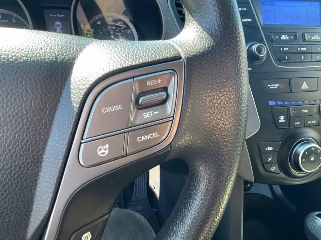 Used 2015 Gray Hyundai Base image 18