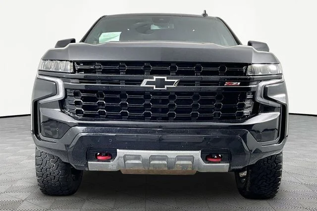 Used 2023 Black Chevrolet Z71 image 2