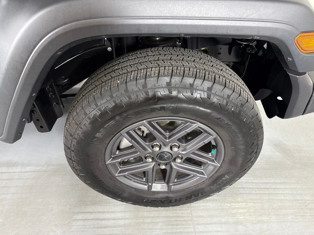 Used 2025 Gray Jeep Sport S image 11