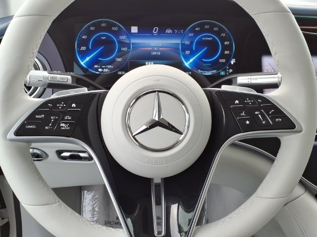 Certified Used 2023 White Mercedes-Benz 580 image 8