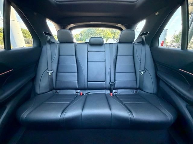 Used 2023 Gray Mercedes-Benz GLE 350 image 17