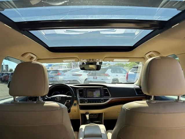 2019 Toyota Highlander Limited Platinum - Photo 11