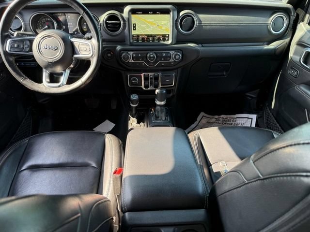Used 2022 Black Jeep Unlimited Sahara 4x4 image 11