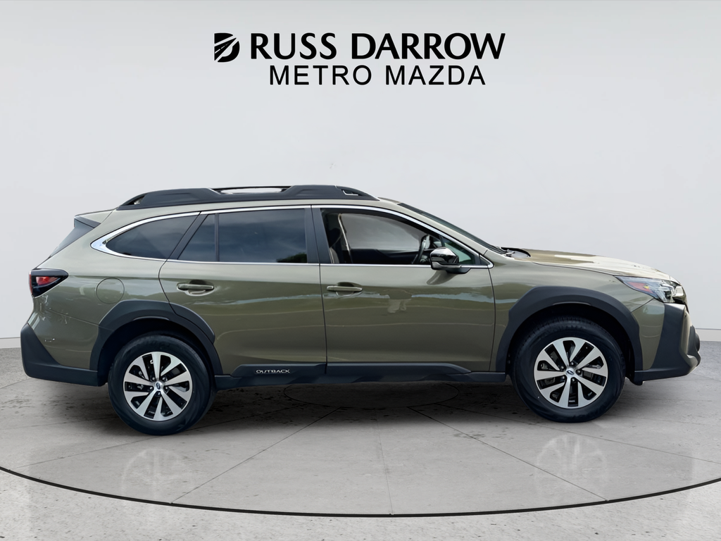 Used 2025 Green Subaru Premium image 6