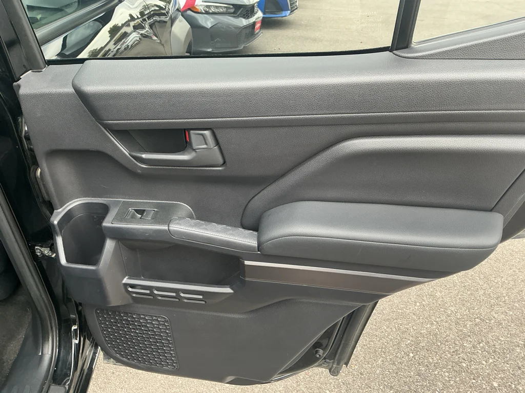 Used 2025 BLACK Toyota SR5 image 14