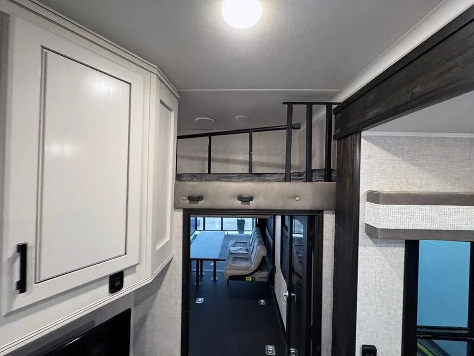 Used 2024 WHITE JAYCO  image 17