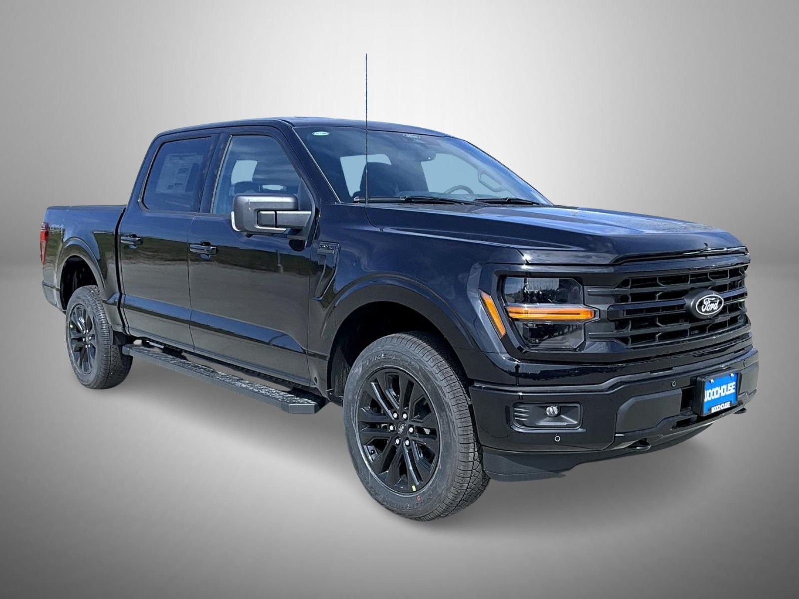 New 2026 Agate Black Metallic Ford XLT image 3