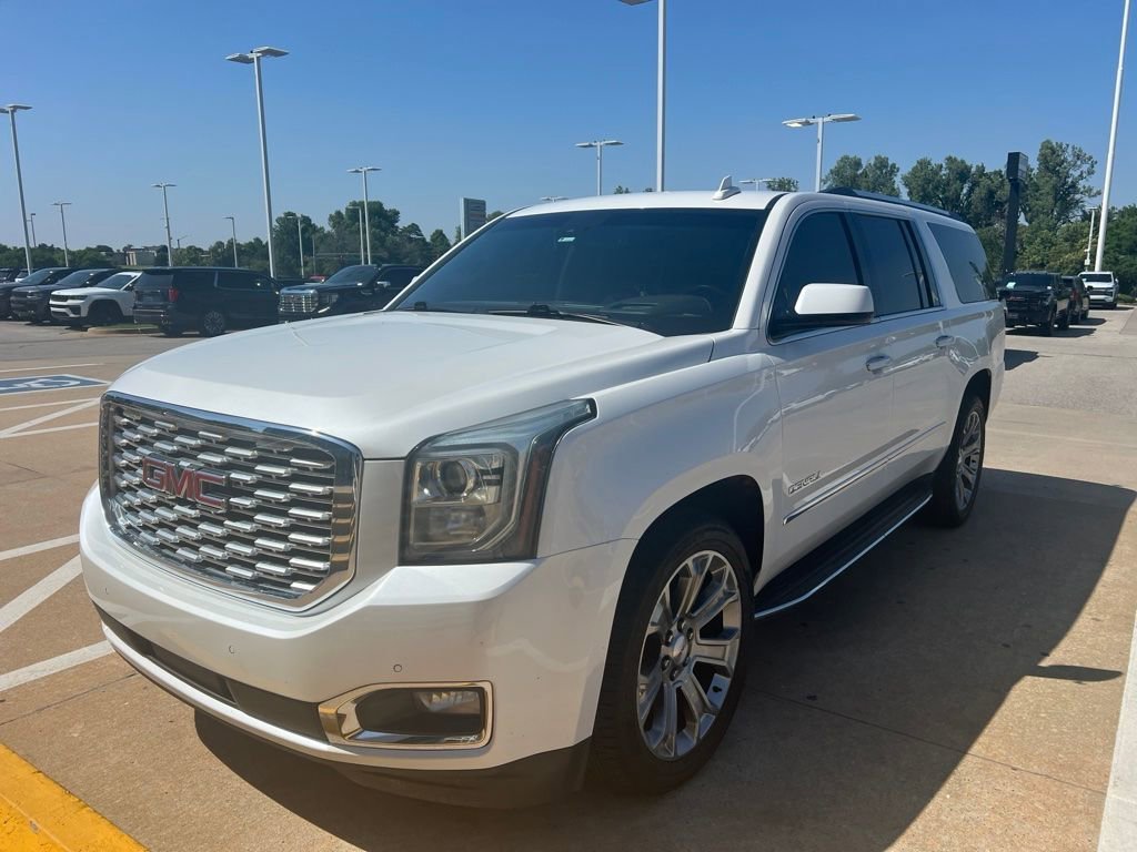2020 GMC Yukon Denali AWD's photo