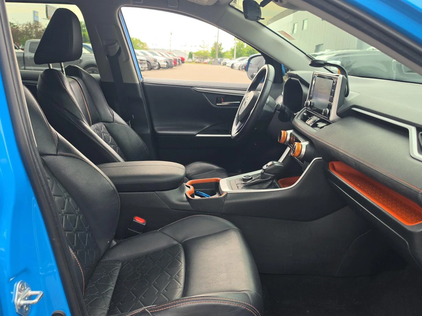Used 2020 Blue Flame Toyota Adventure image 12