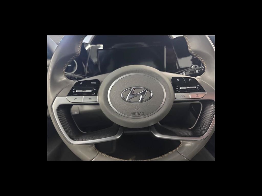 Used 2022 Black Hyundai SEL image 14