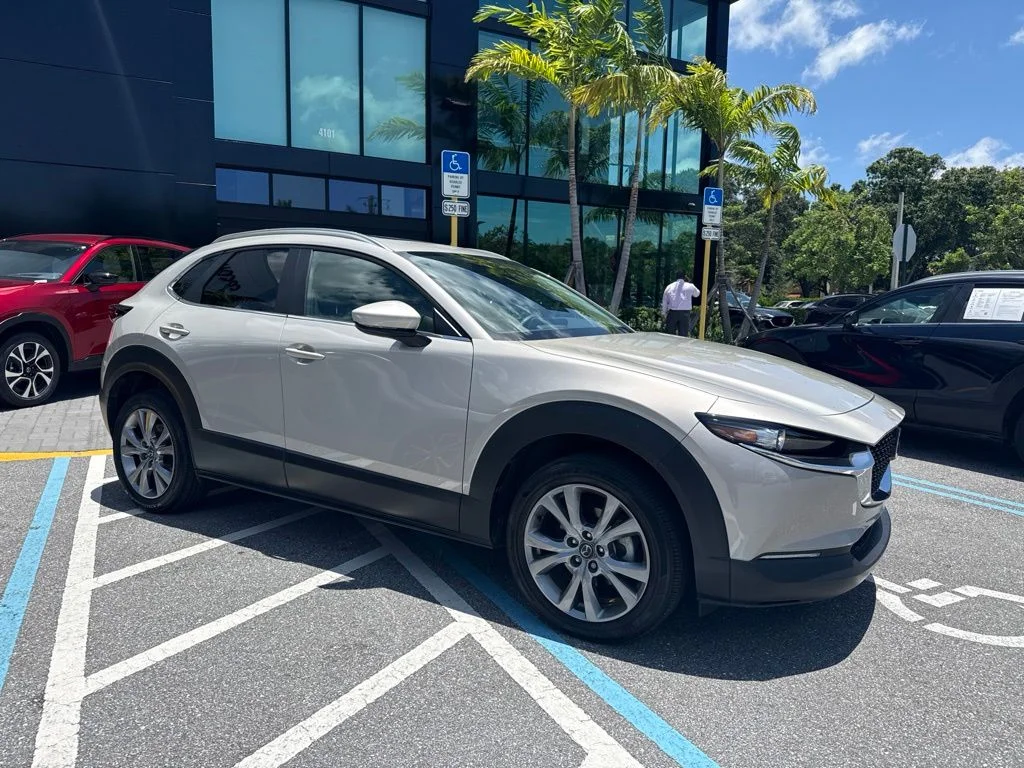 Used 2024 Platinum Quartz Metallic Mazda 2.5 S Preferred Package image 3