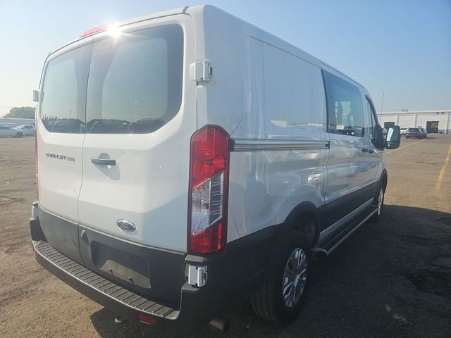 Used 2025 White Ford Base image 3