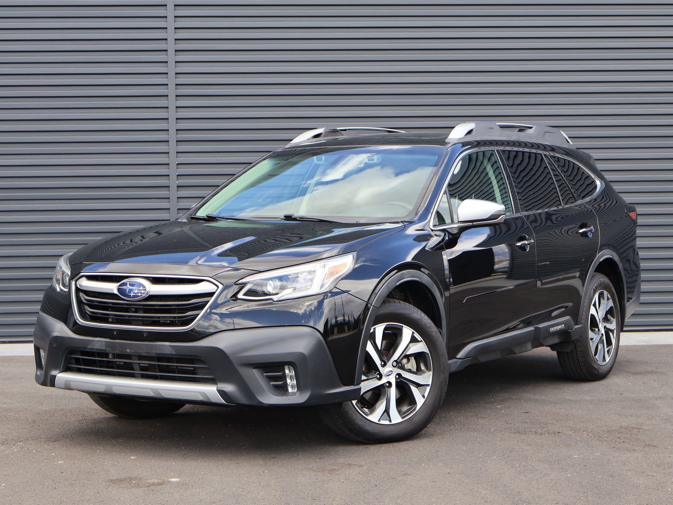 2020 Subaru Outback Touring