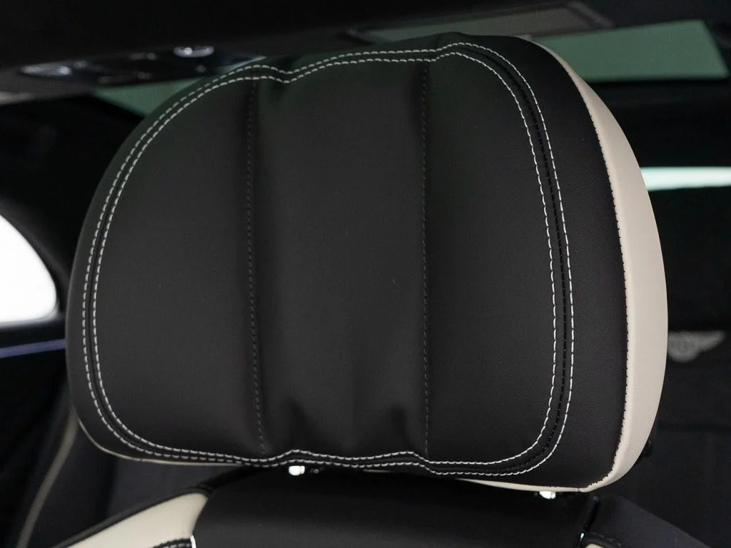 Used 2025 Glacier White Bentley Speed First Edition image 17