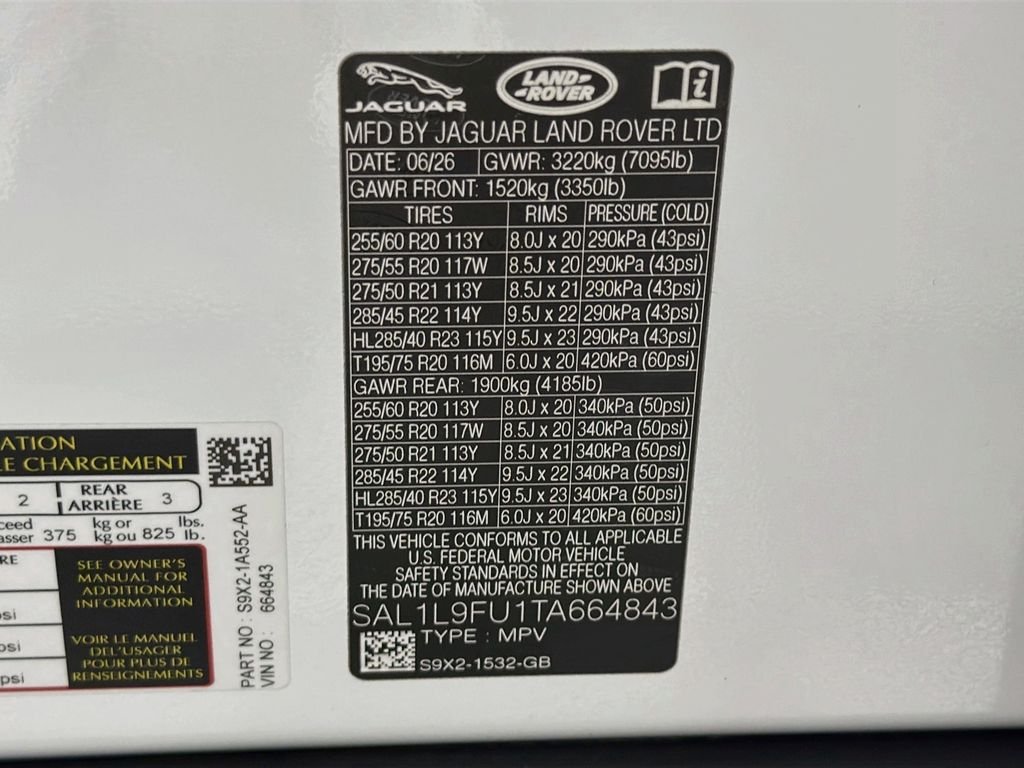 New 2026 Fuji White Land Rover Dynamic SE image 34