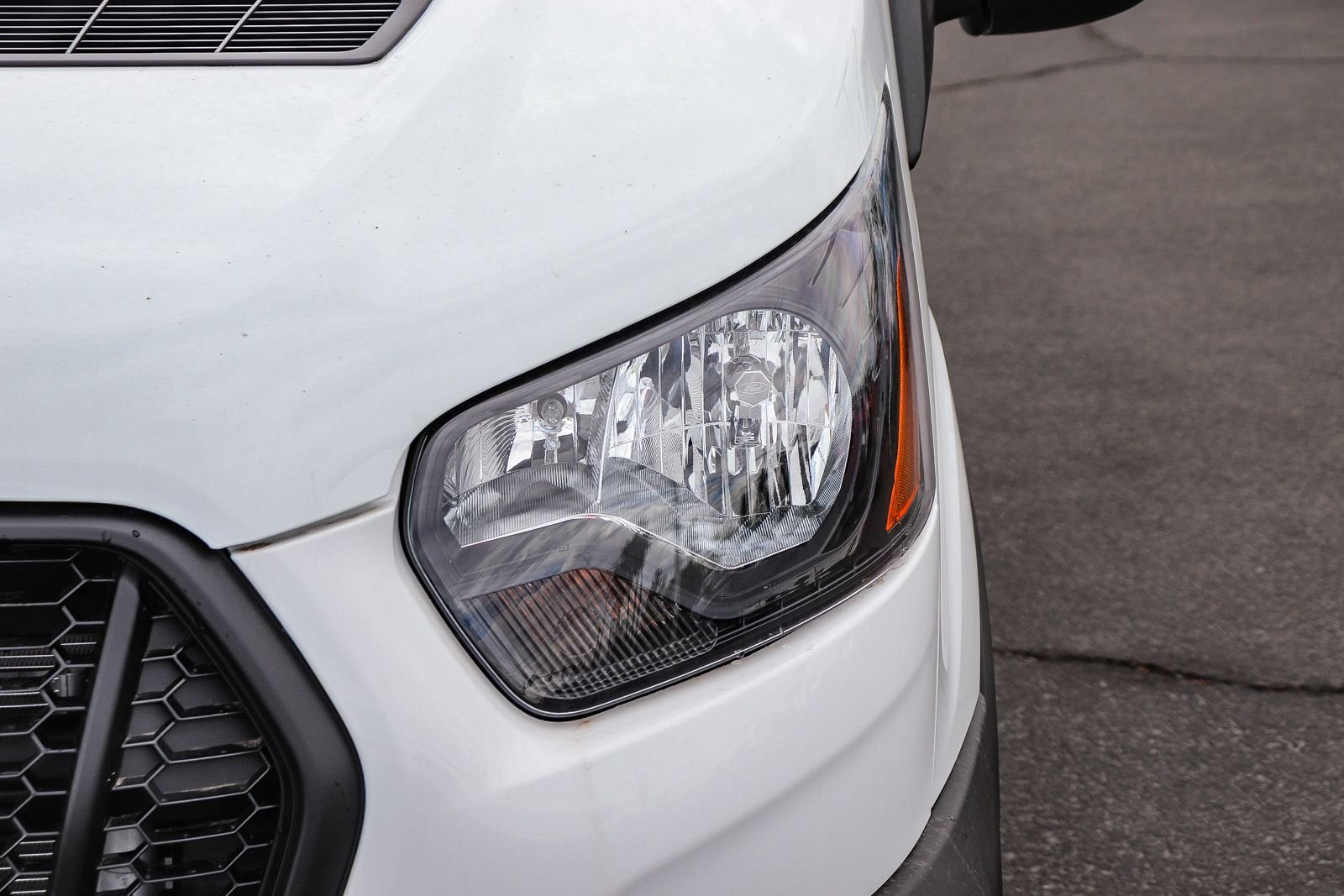 New 2026 Oxford White Ford Cargo Van image 10