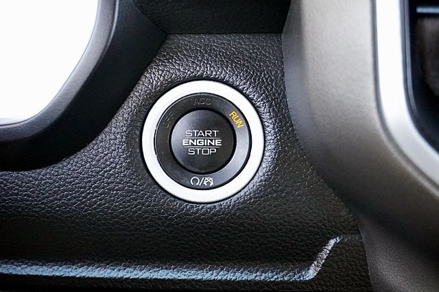 Used 2022 White Ram Big Horn/Lone Star image 32