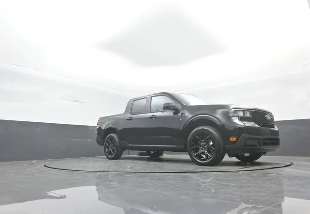 New 2026 Shadow Black Ford XLT image 26