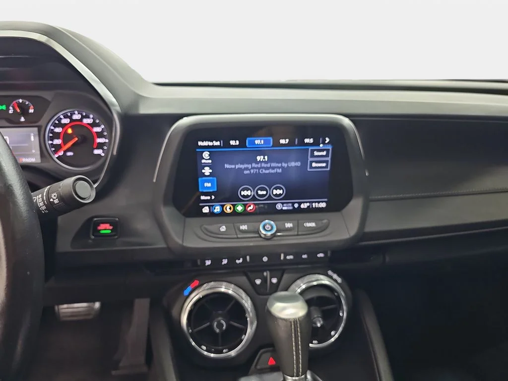 Used 2023 White Chevrolet LT1 image 22