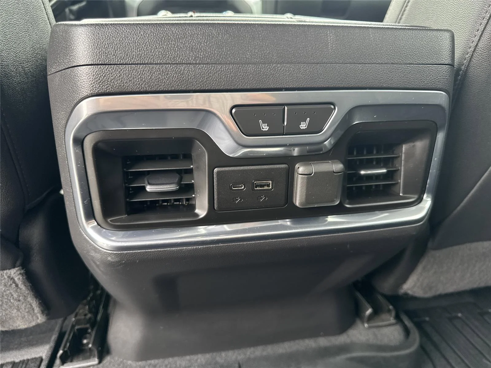 Used 2021 ONYX BLACK GMC SLT image 33