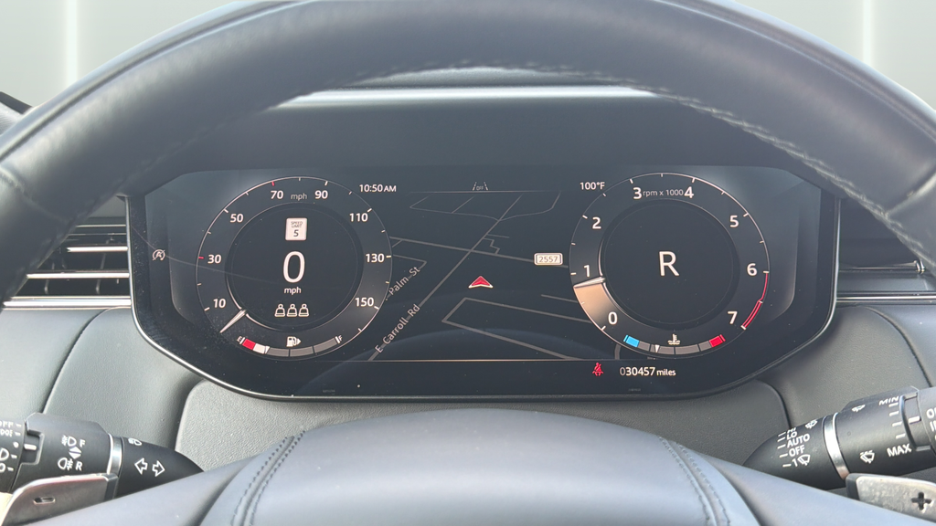 Used 2025 Black Land Rover SE image 25