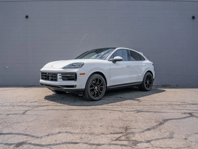 2025 Porsche Cayenne Coupe Base