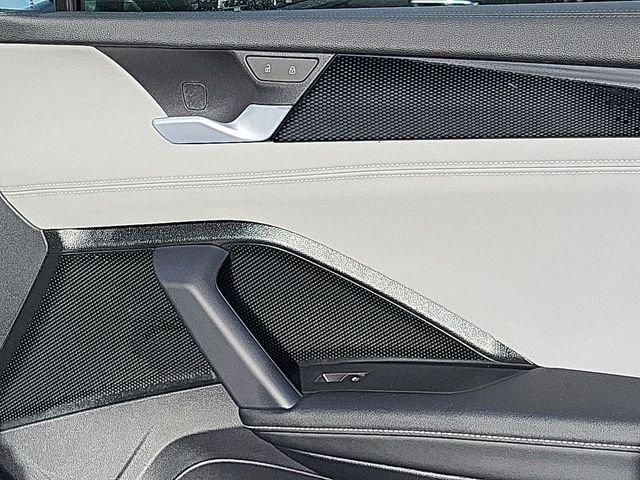 2026 Volkswagen Tiguan SE R-LINE BLACK - Photo 18