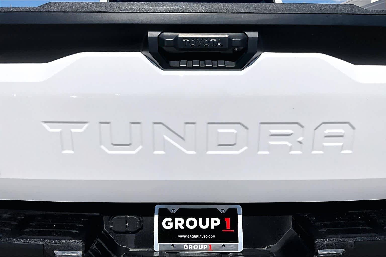 Used 2024 Ice Cap Toyota SR image 30