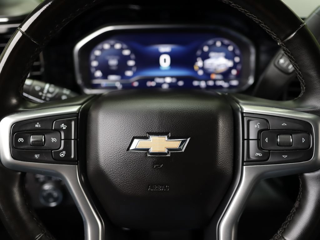 Used 2024 Lakeshore Blue Metallic Chevrolet LT (2FL) image 11