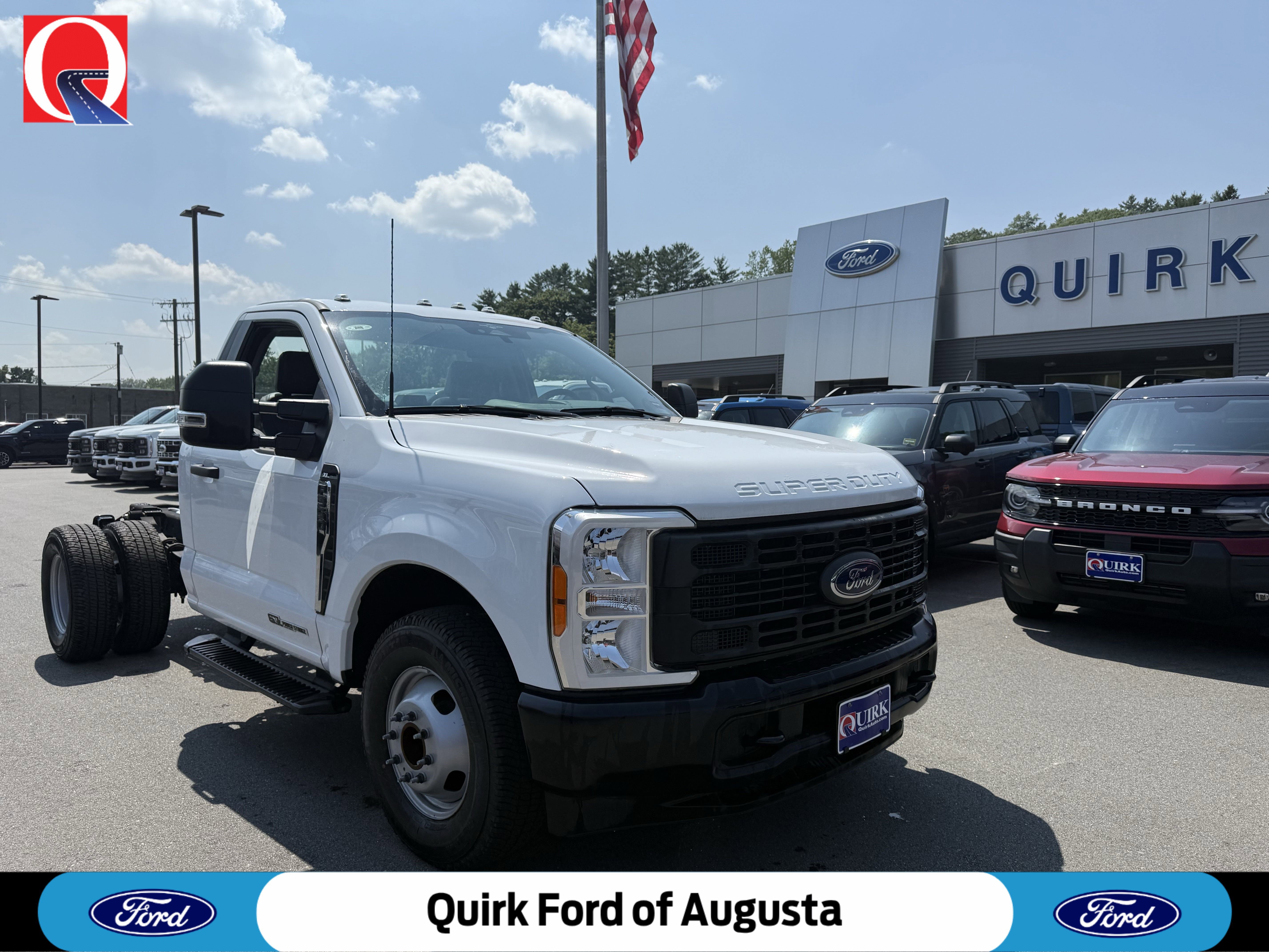 2023 Ford F-350 Super Duty Chassis Cab