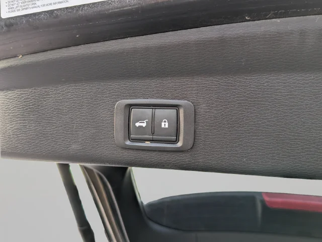 Used 2025 Black Mitsubishi SE image 11