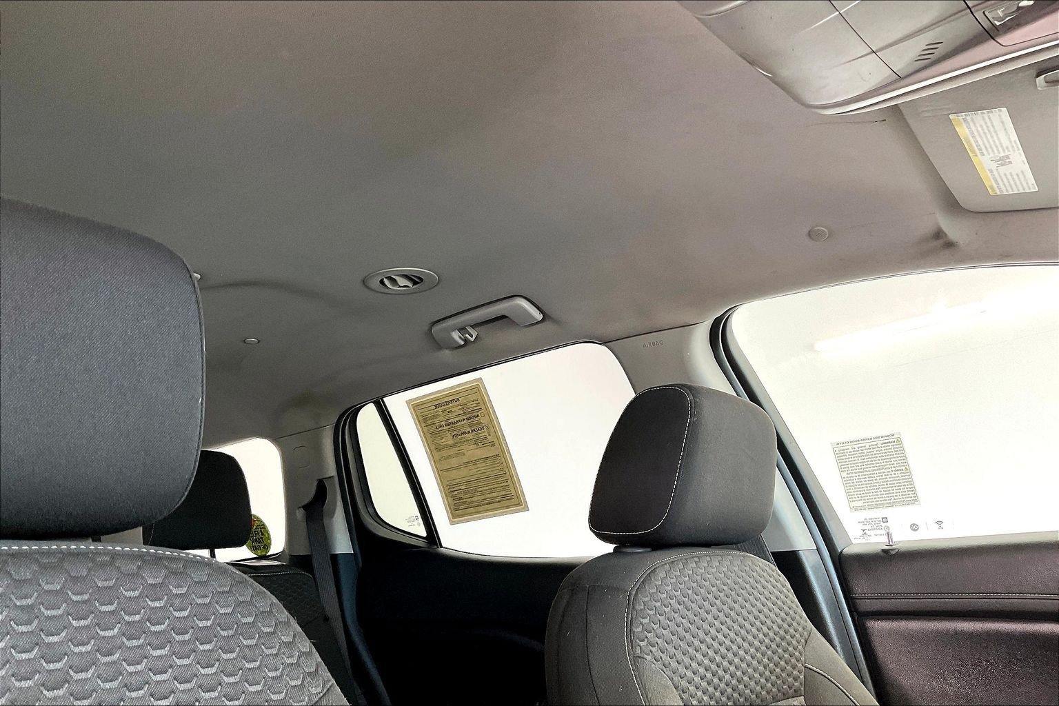Used 2019 Iridium Metallic GMC SLE image 24