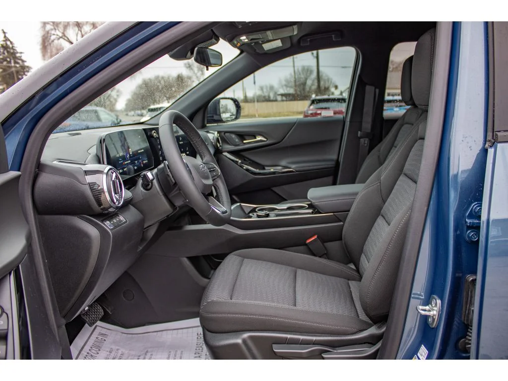 New 2026 LAKESHORE BLUE METALLIC Chevrolet AWD LT image 14
