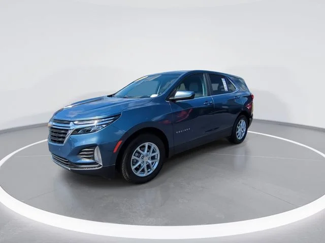Used 2024 Blue Chevrolet LT image 4