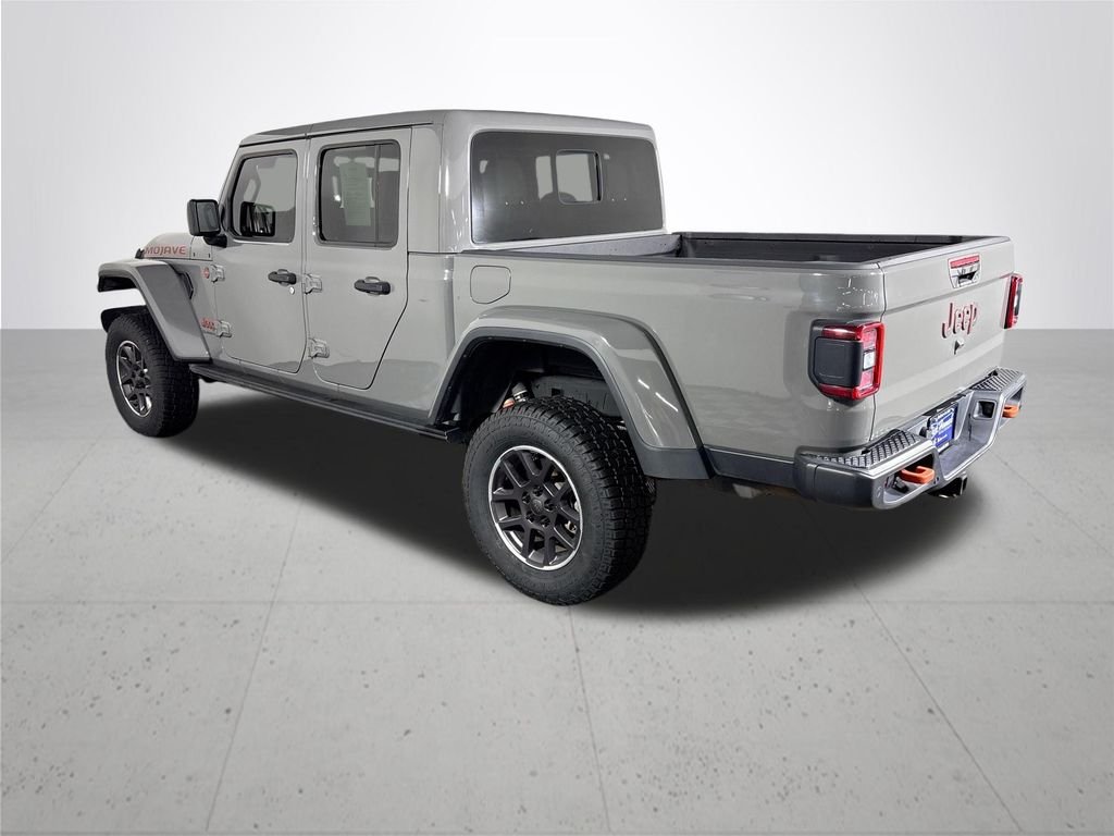 Used 2021 Gray Jeep Mojave image 8