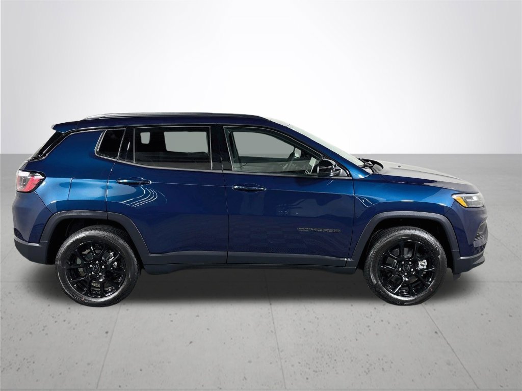 Used 2026 Blue Jeep Latitude image 6