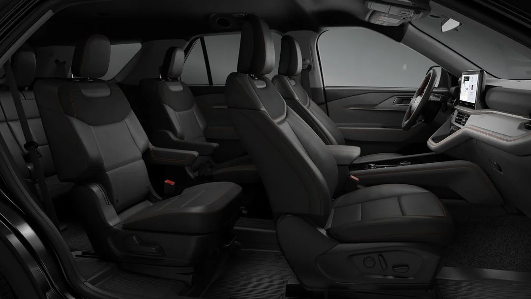 New 2027 AGATE BLACK Ford Active w/200A Pkg image 6