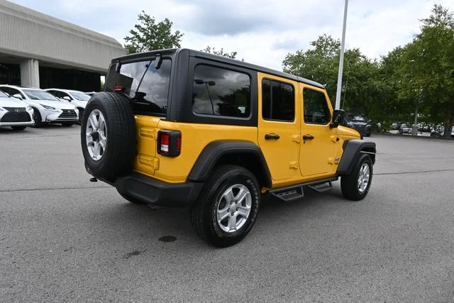 Used 2021  Jeep Unlimited Sport S image 3