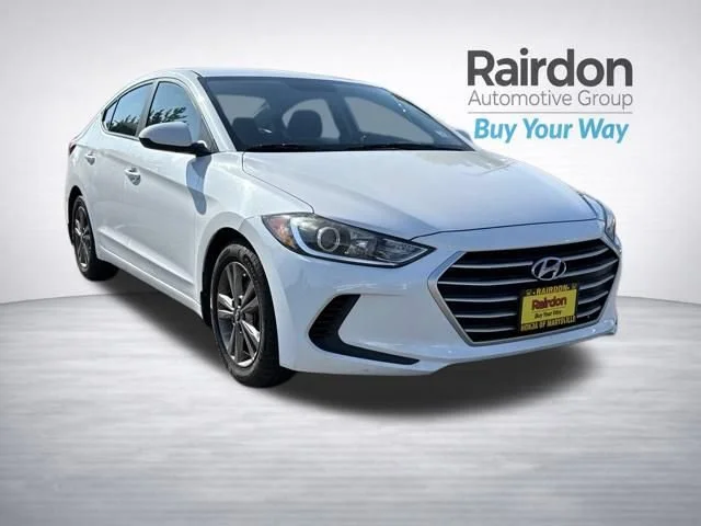 Used 2018 Quartz White Pearl Hyundai SEL image 1