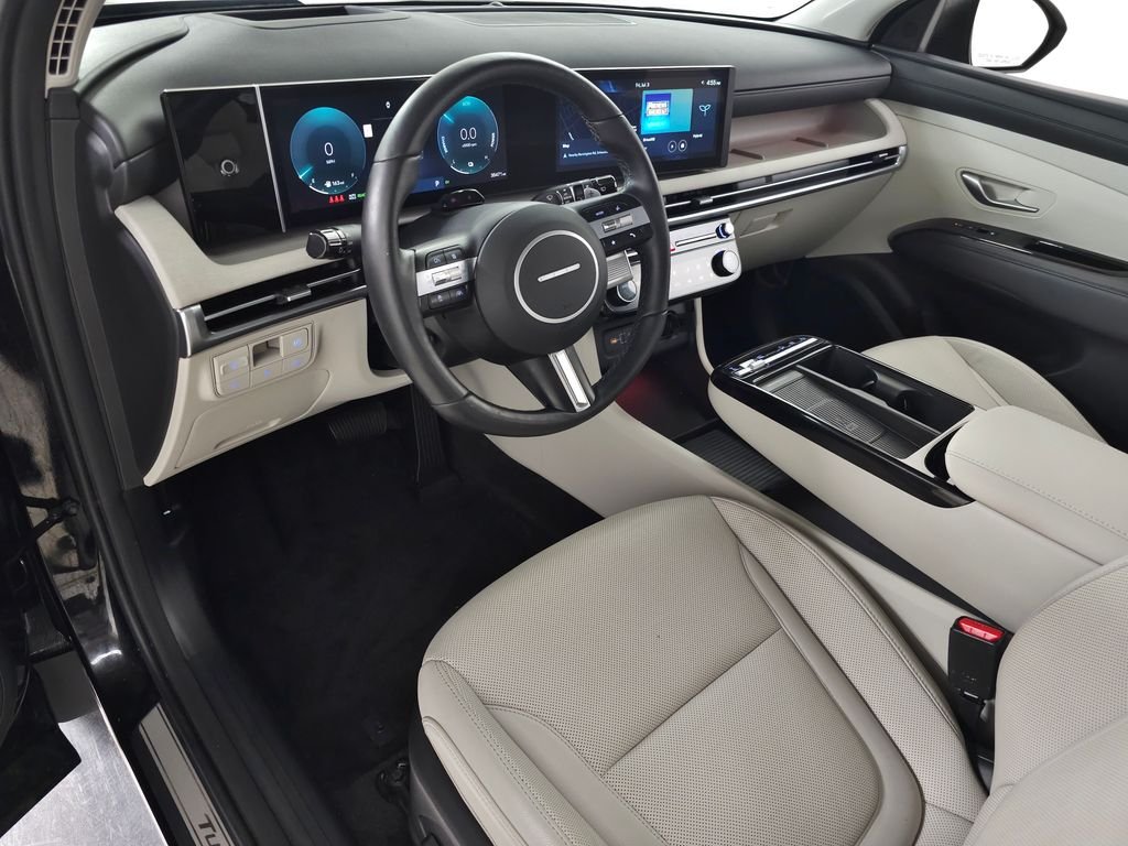 2025 Hyundai Tucson Limited - Photo 16