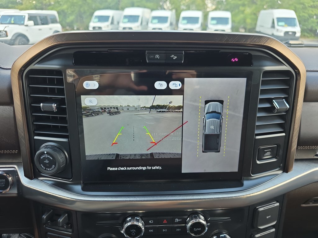 New 2026 Carbonized Gray Metallic Ford King Ranch® image 26