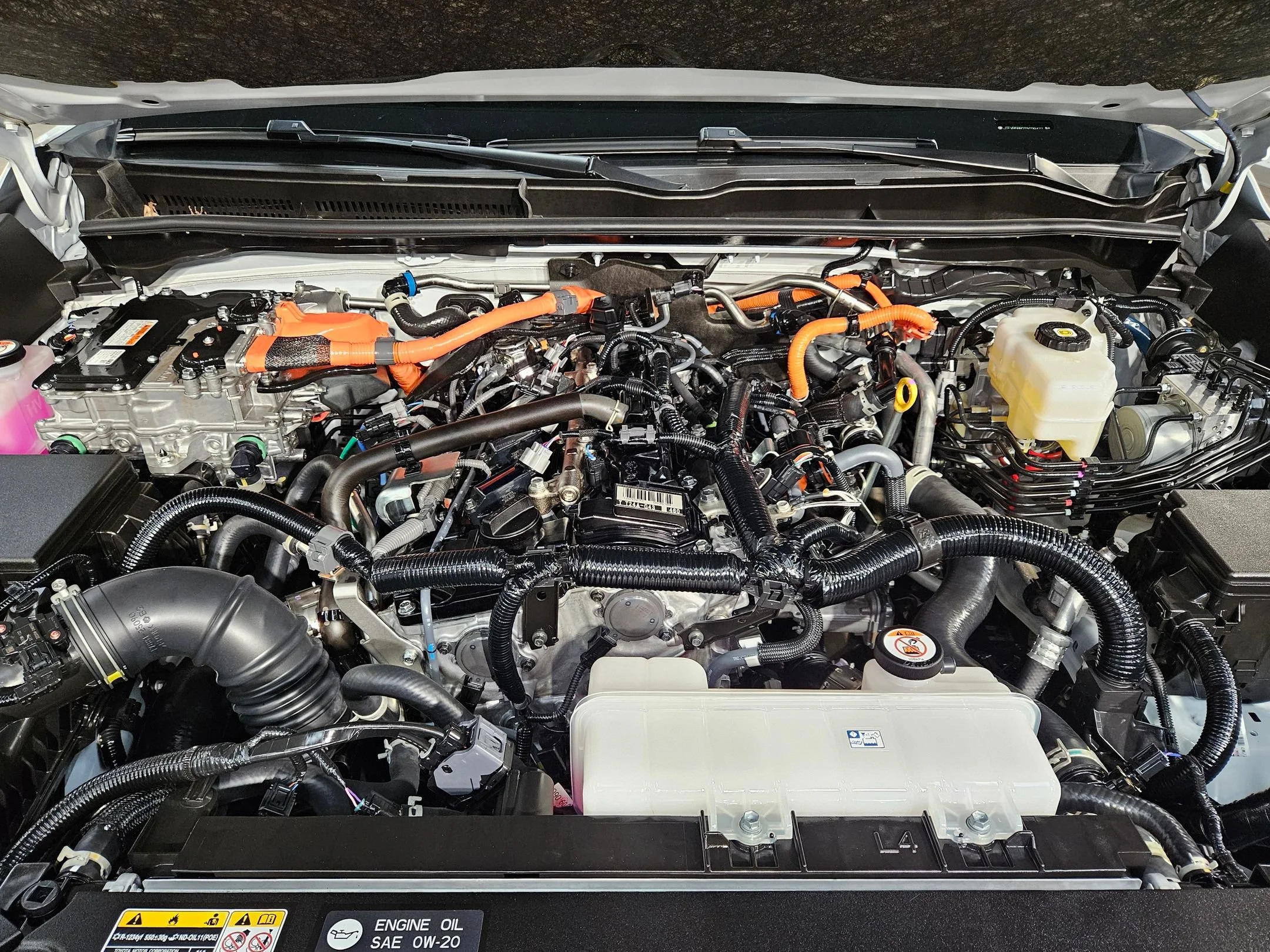 Certified Used 2026 Wind Chill Pearl Toyota Hybrid Platinum image 19