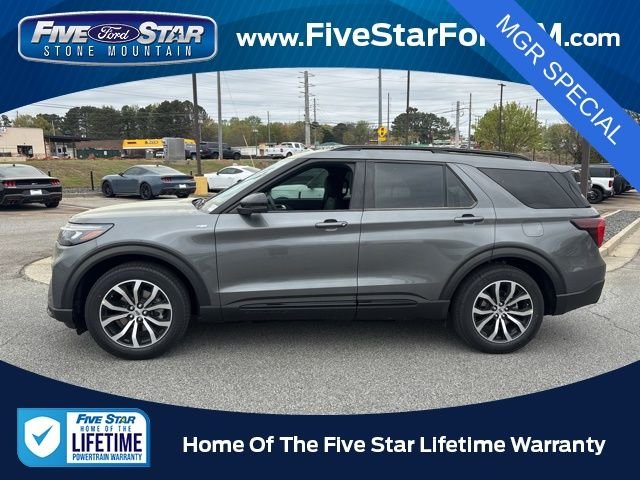 2026 Ford Explorer ST-Line - Photo 40