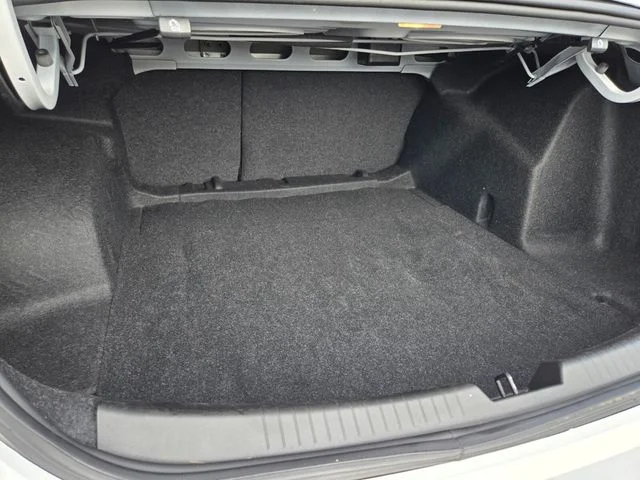 Used 2023 White Chevrolet LS image 18